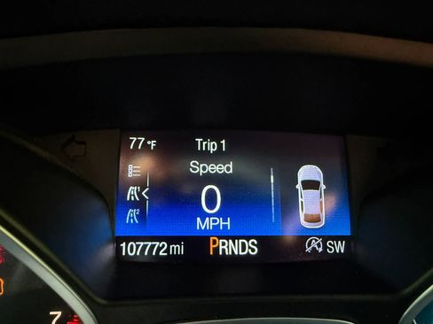 Used 2017 Ford Escape SE FWD image 15