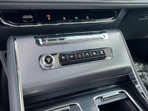 New 2026 Lincoln Aviator 2WD image 18