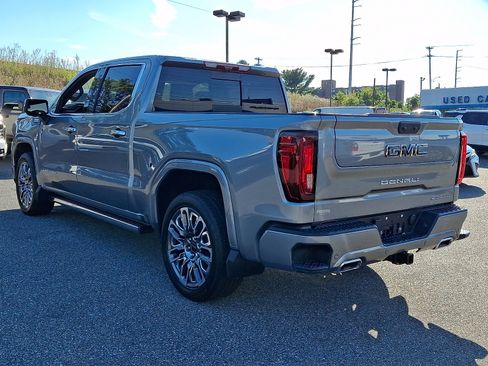 Certified 2026 GMC Sierra 1500 Denali Ultimate AWD/4WD image 4