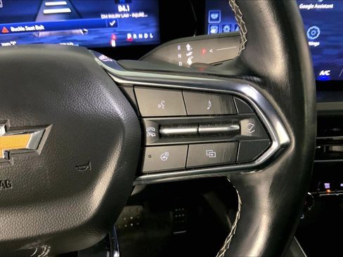 Used 2024 Chevrolet Traverse LT AWD/4WD image 19