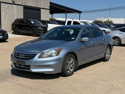 Used 2012 Honda Accord LX image 3