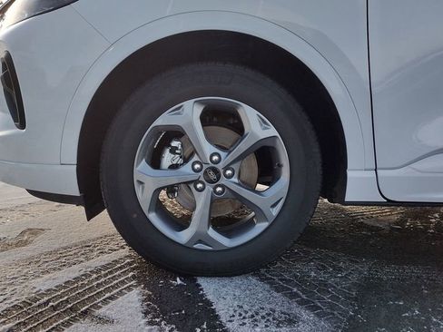 Certified 2023 Ford Escape ST-Line w/ Tech Pack #1 image 9