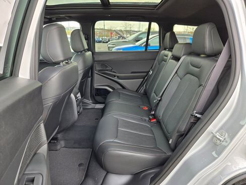 New 2026 Jeep Cherokee Overland image 27