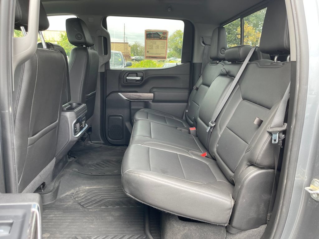 Used 2020 Chevrolet Silverado 1500 LTZ AWD/4WD image 29
