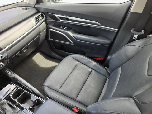 Used 2022 Kia Telluride S FWD image 22