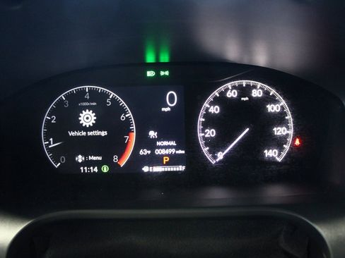 Certified 2025 Honda HR-V Sport image 33