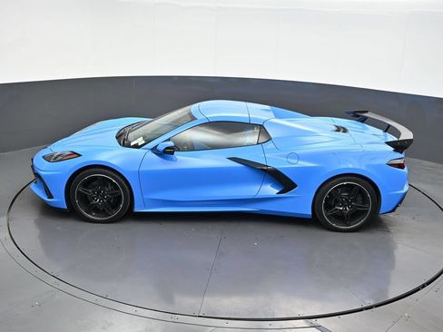 Used 2025 Chevrolet Corvette Stingray Premium Conv w/ 3LT RWD image 15
