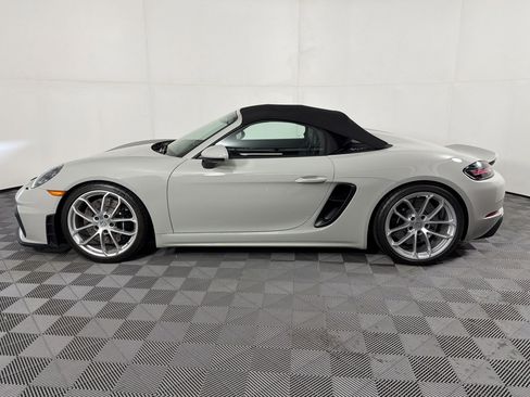 Certified 2021 Porsche 718 Boxster Spyder RWD image 2