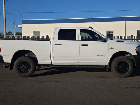 Used 2022 RAM 2500 Tradesman image 2