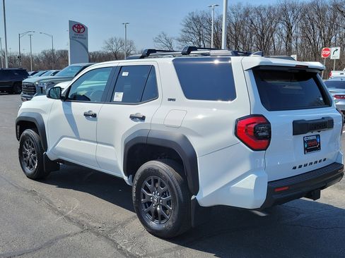 New 2026 Toyota 4Runner SR5 image 4