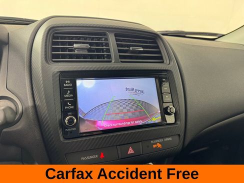 Used 2024 Mitsubishi Outlander Sport ES image 3