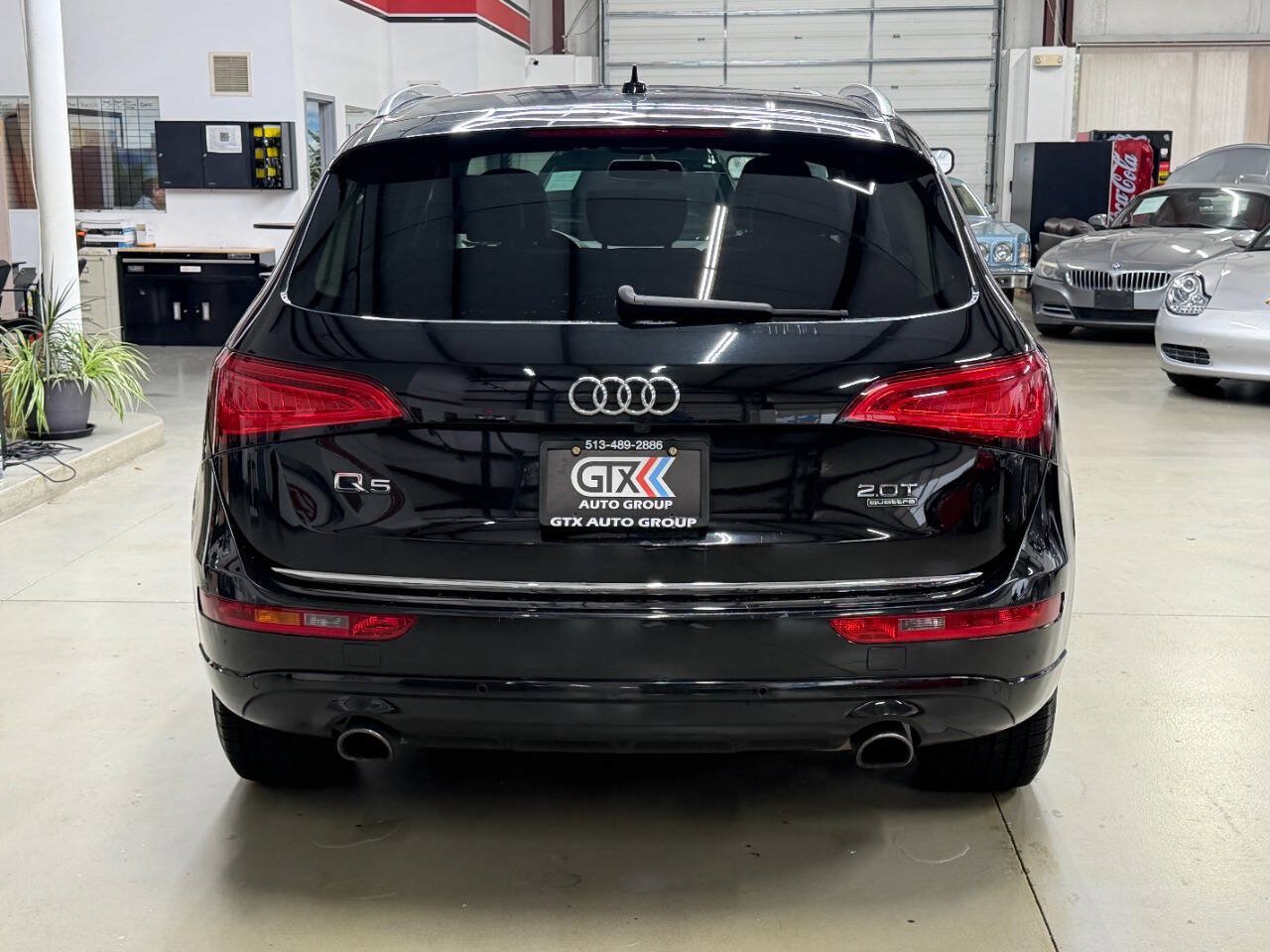 Used 2016 Audi Q5 2.0T Premium Plus w/ Technology Package AWD/4WD image 3