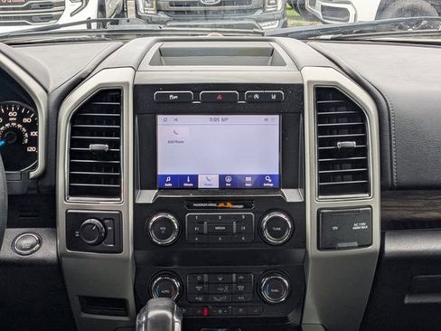 Used 2020 Ford F150 Lariat image 15