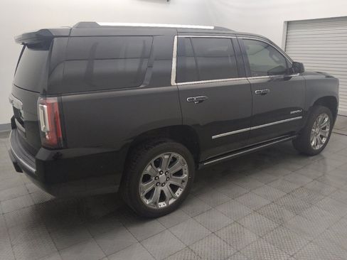 Used 2016 GMC Yukon Denali w/ Open Road Package RWD image 10