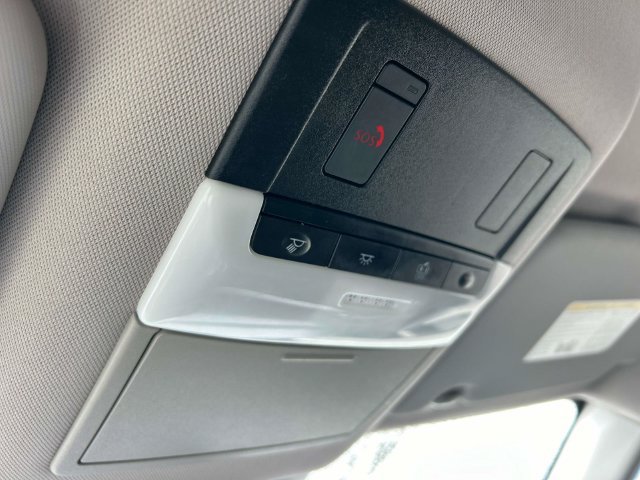 Certified 2025 Nissan Rogue SV AWD/4WD image 37