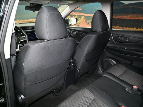 Used 2020 Nissan Rogue S AWD/4WD image 43