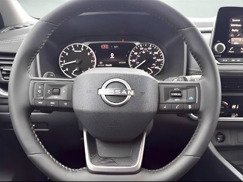 New 2026 Nissan Rogue SV FWD image 24