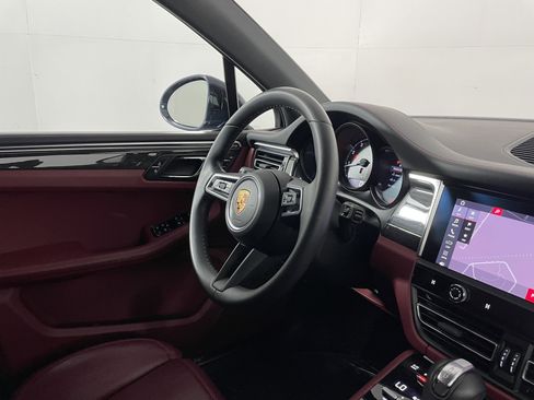 Used 2022 Porsche Macan S image 12