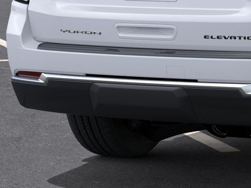 New 2026 GMC Yukon Elevation AWD/4WD image 14