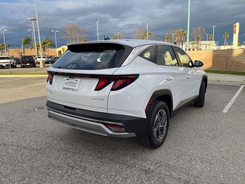 New 2026 Hyundai Tucson Blue SE image 4