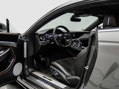 Used 2022 Bentley Continental GT Speed AWD/4WD image 40