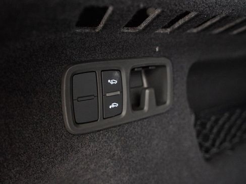 New 2026 Audi SQ8 Prestige AWD/4WD image 23