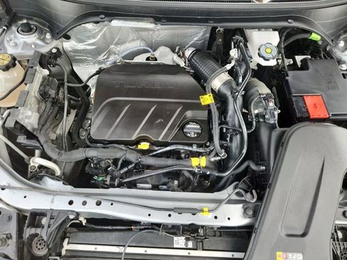 Used 2024 Chevrolet Trax ACTIV w/ Sunroof Package FWD image 28