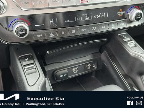 Certified 2023 Kia Telluride S AWD/4WD image 18