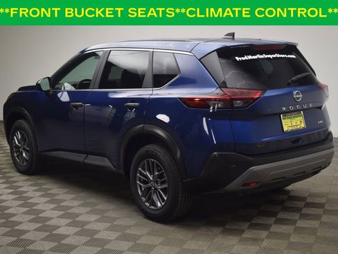 Used 2023 Nissan Rogue S image 6