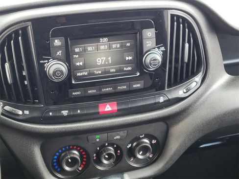 Used 2022 RAM ProMaster City Tradesman image 9