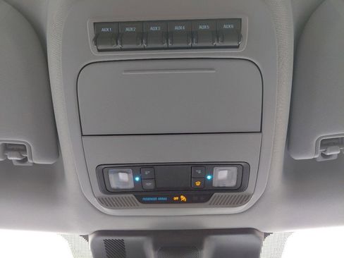 Used 2023 Ford F350 XLT w/ FX4 Off-Road Package image 24