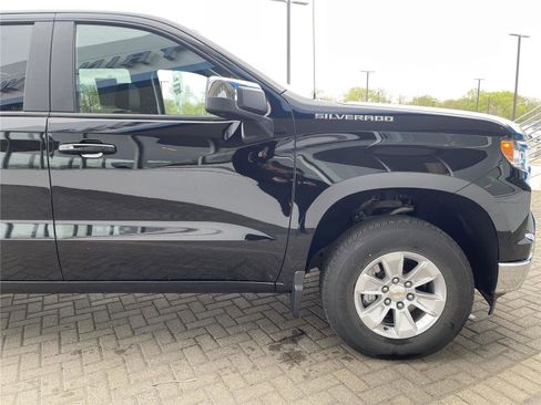 Used 2025 Chevrolet Silverado 1500 LT image 12