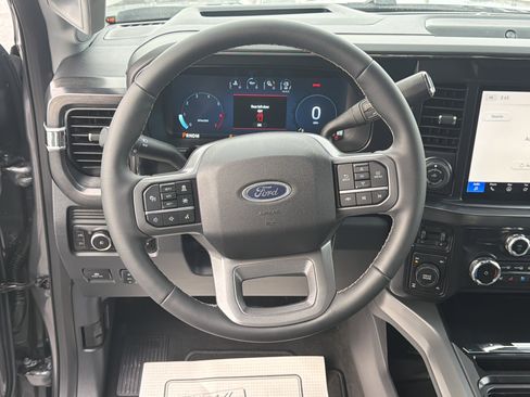 New 2026 Ford F350 Lariat w/ Black Appearance Package image 17