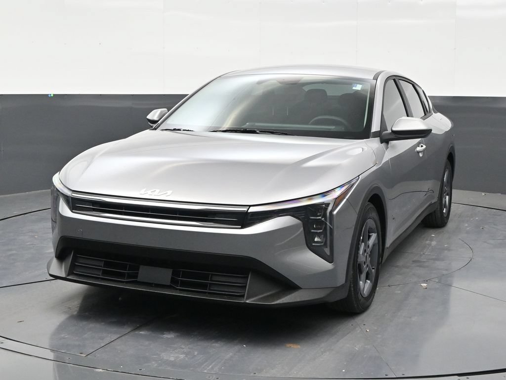 Used 2025 Kia K4 FWD image 8