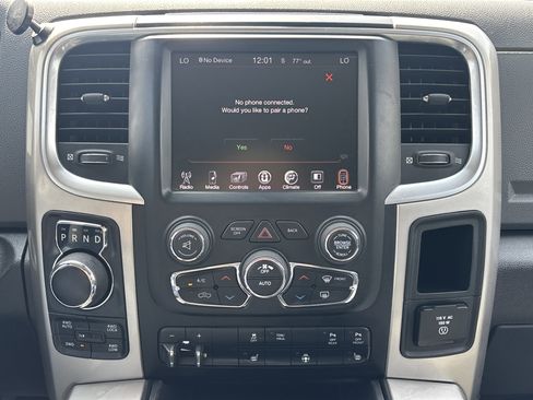 Used 2017 RAM 1500 Big Horn AWD/4WD image 22