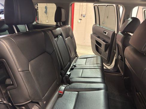 Used 2013 Honda Pilot Touring image 25