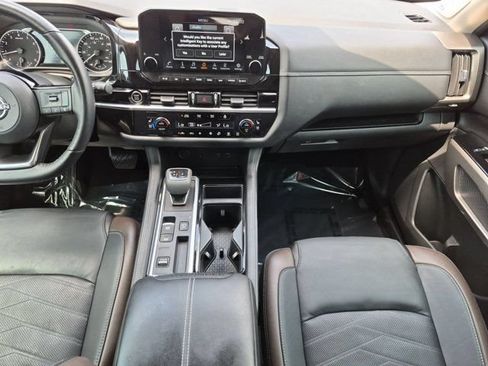 Used 2023 Nissan Pathfinder Platinum w/ Cargo Package FWD image 13