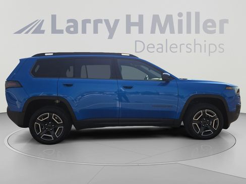 New 2026 Jeep Cherokee Laredo AWD/4WD image 6