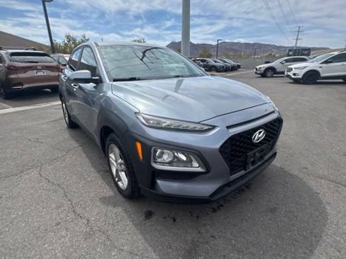 Used 2019 Hyundai Kona SE FWD image 5