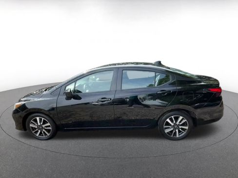 Used 2025 Nissan Versa SV FWD image 7