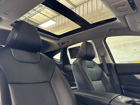 Certified 2025 Nissan Murano SL AWD/4WD image 17