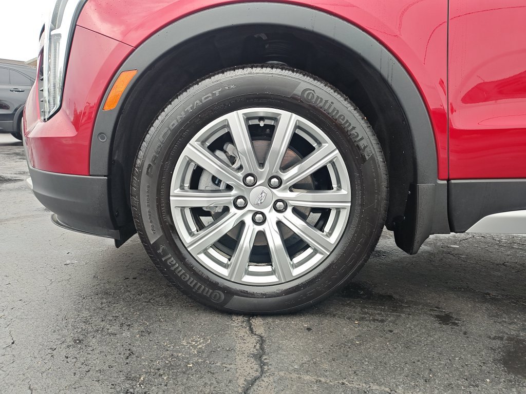 Used 2023 Cadillac XT4 Premium Luxury w/ Sun And Sound Package AWD/4WD image 11