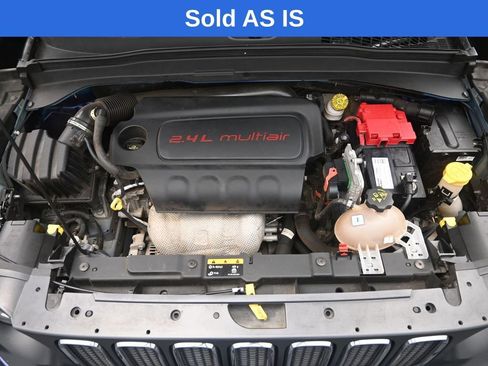 Used 2018 Jeep Renegade Latitude FWD image 22