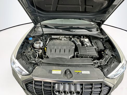 Used 2025 Audi Q3 2.0T Premium AWD/4WD image 33