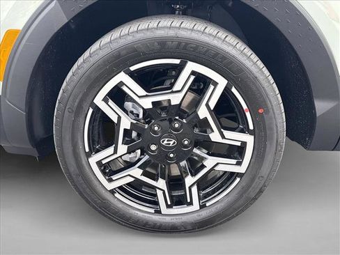 New 2025 Hyundai Santa Cruz Limited AWD/4WD image 10