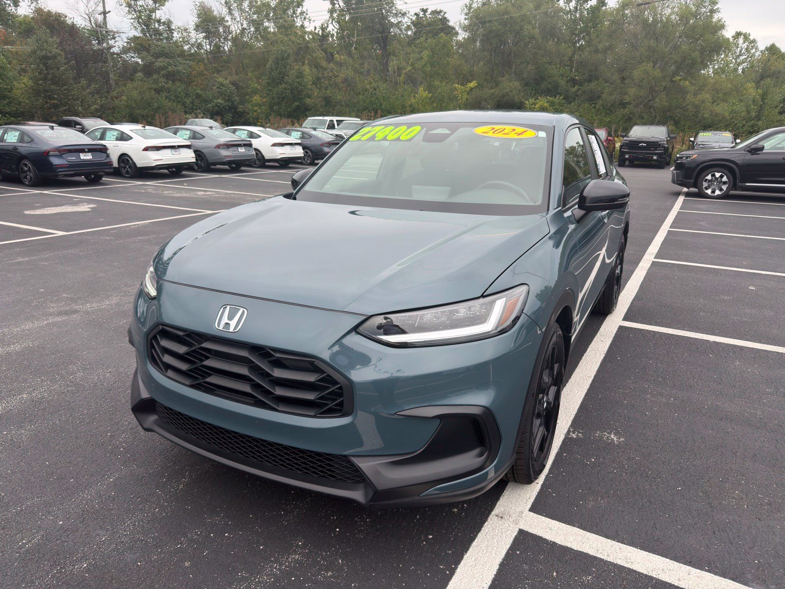 Used 2024 Honda HR-V Sport image 2