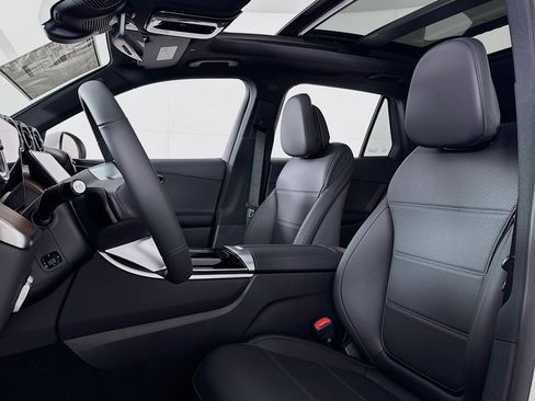 New 2026 Mercedes-Benz GLC 300 image 16