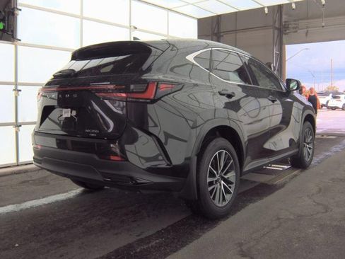 Used 2024 Lexus NX 350 AWD image 2