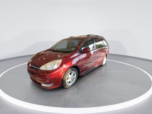 Used 2005 Toyota Sienna XLE Limited FWD image 4