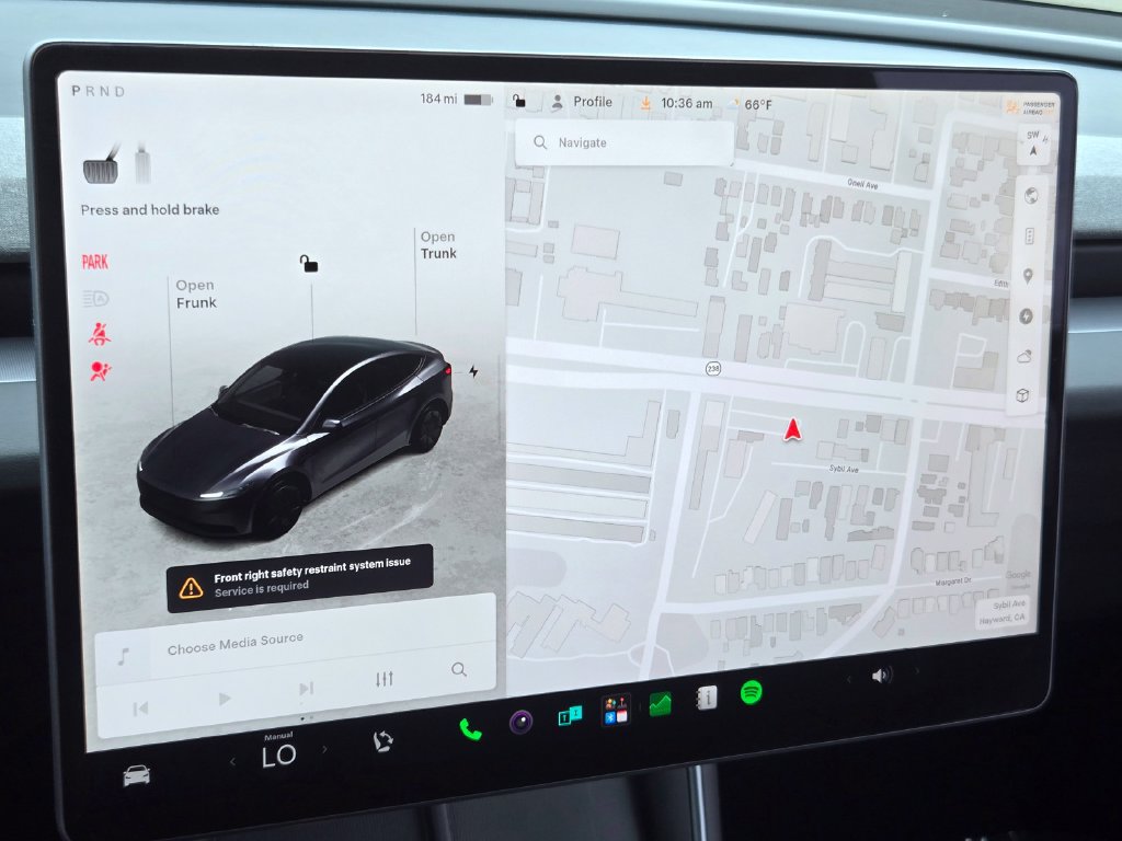 Used 2026 Tesla Model Y AWD image 19